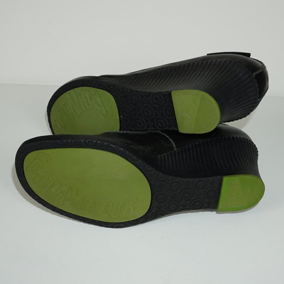 Groundhog Women's Monaco Slip-On Loafer,Black 6 US - Picture 8 of 8